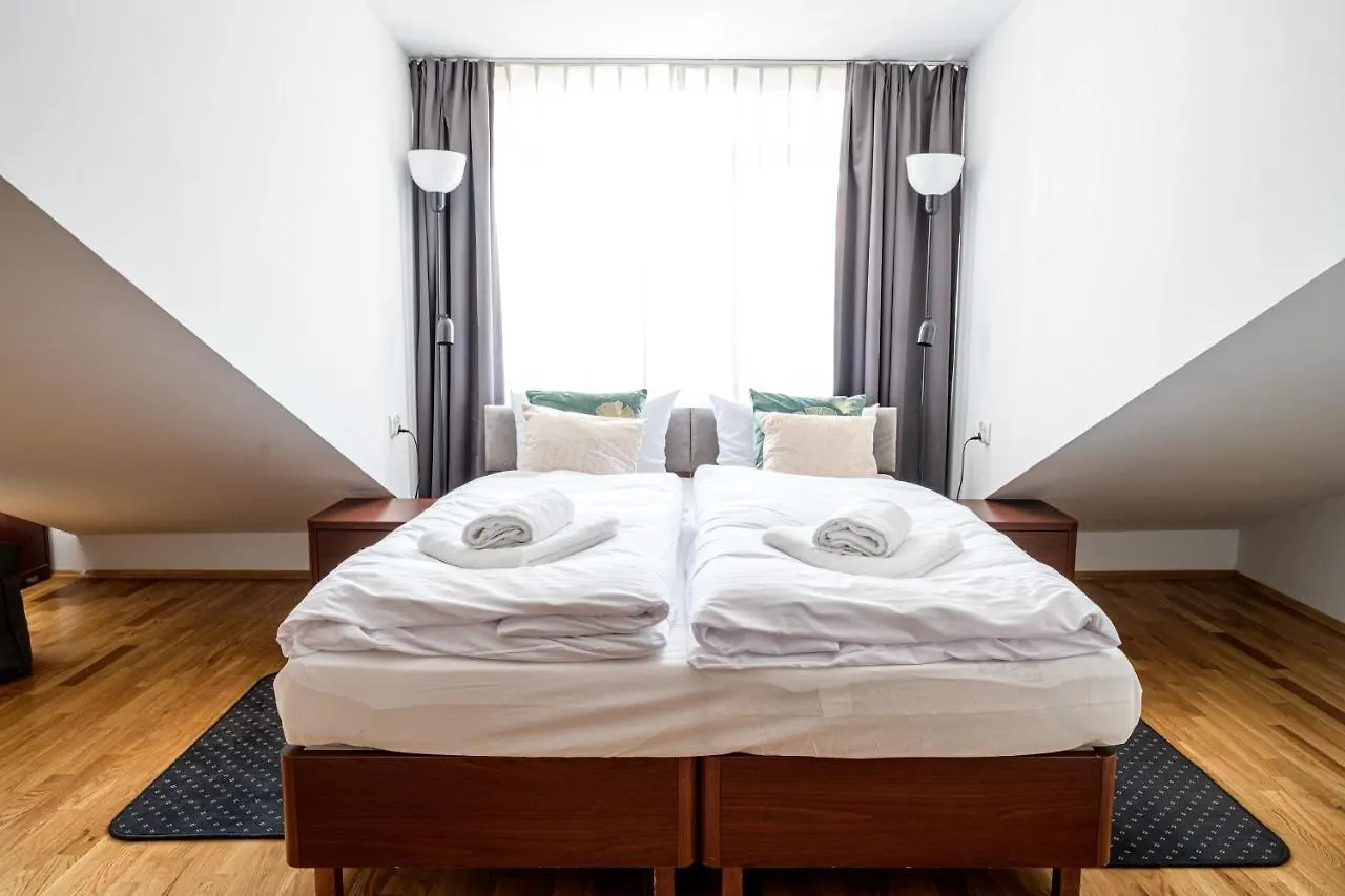 On/Set Aparthotel Krakow