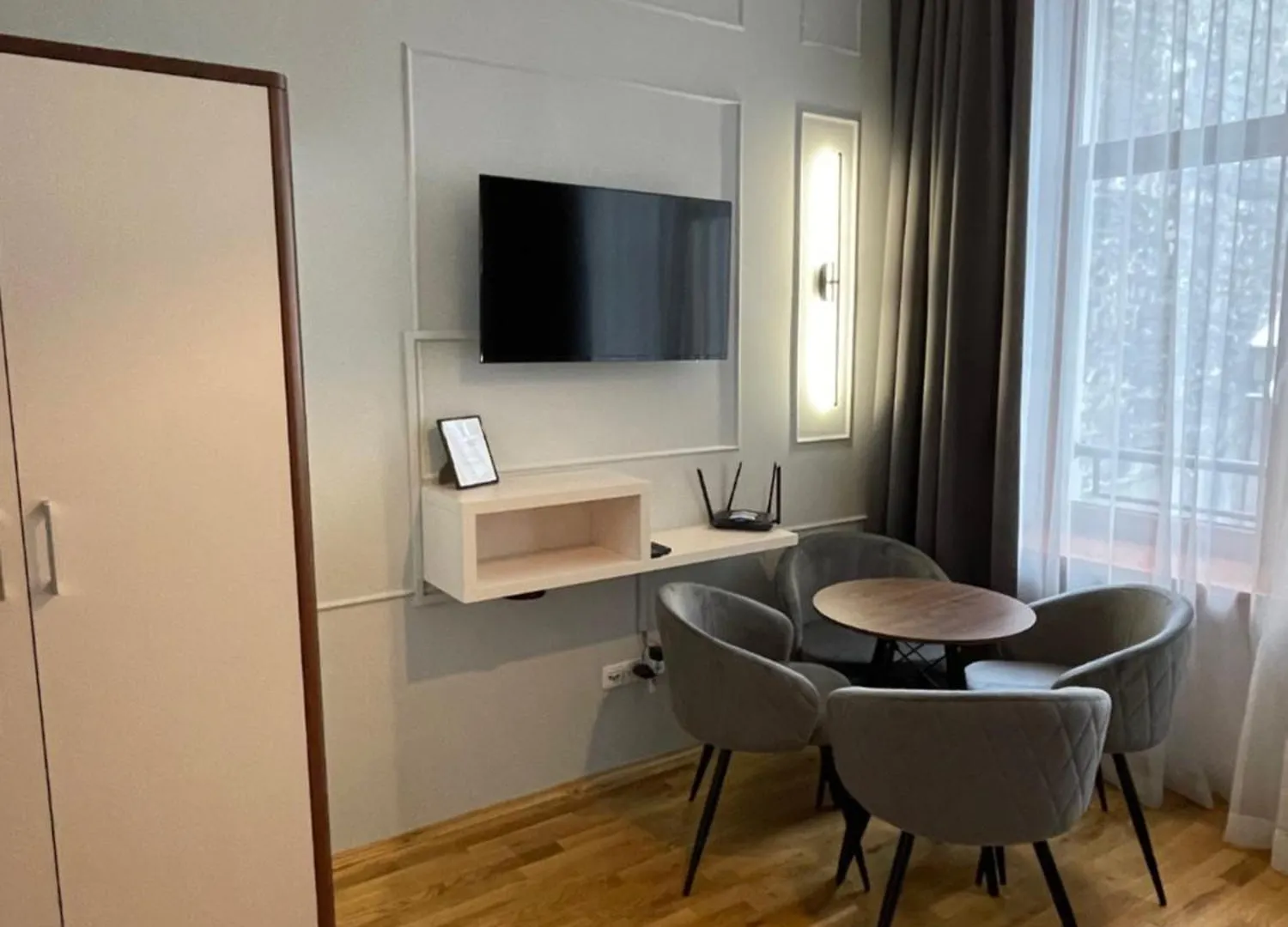 On/Set Aparthotel Krakow 0*,