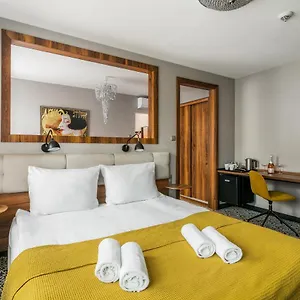 No.23 Premium Apartment